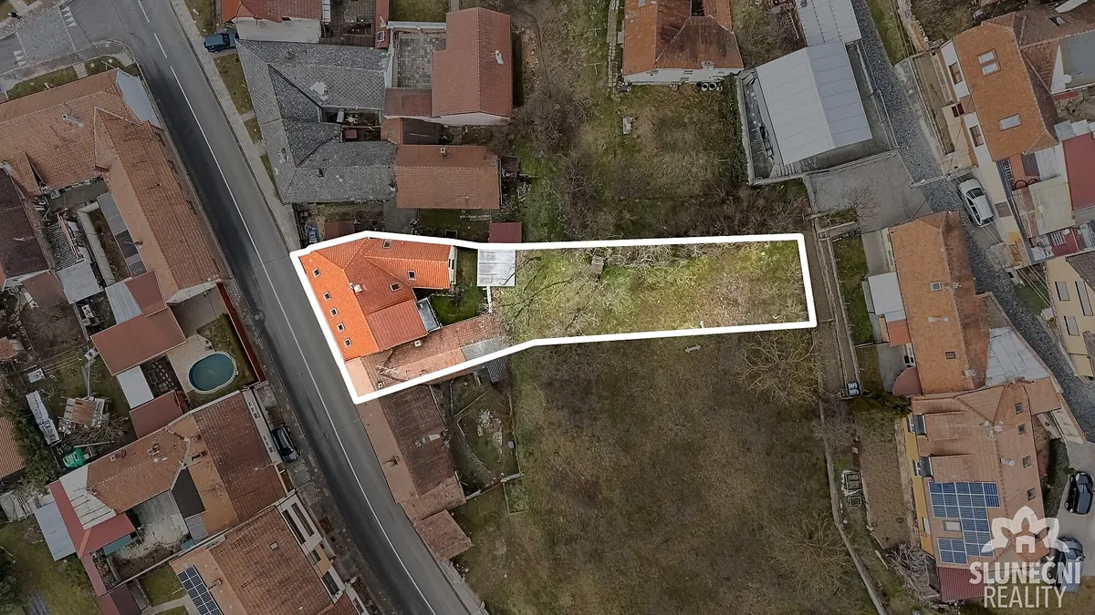 Prodej rodinného domu 247 m², pozemek 512 m²